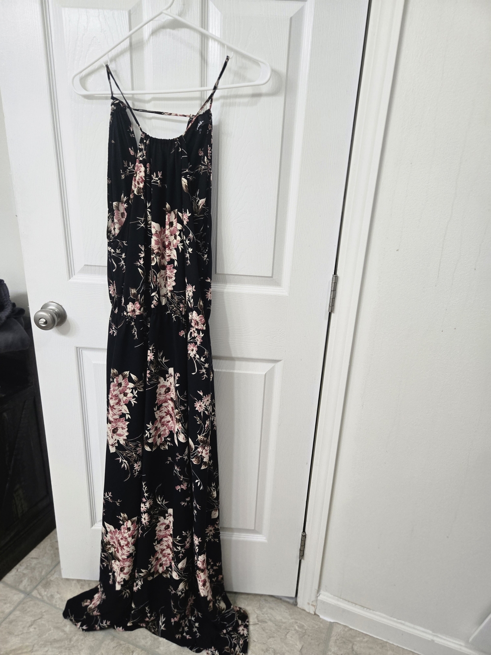 Lulu's Navy Blue Maxi Dress with Pink Floral Print